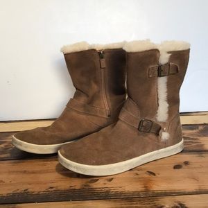 ✨✨ Uggs ✨✨